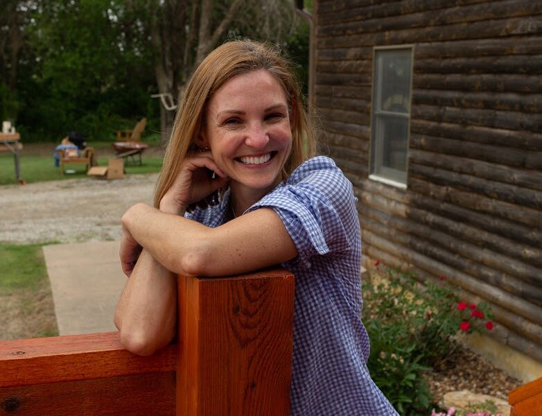 Meet Julie Pal of Julie Pal Peonies – VoyageKC Magazine
