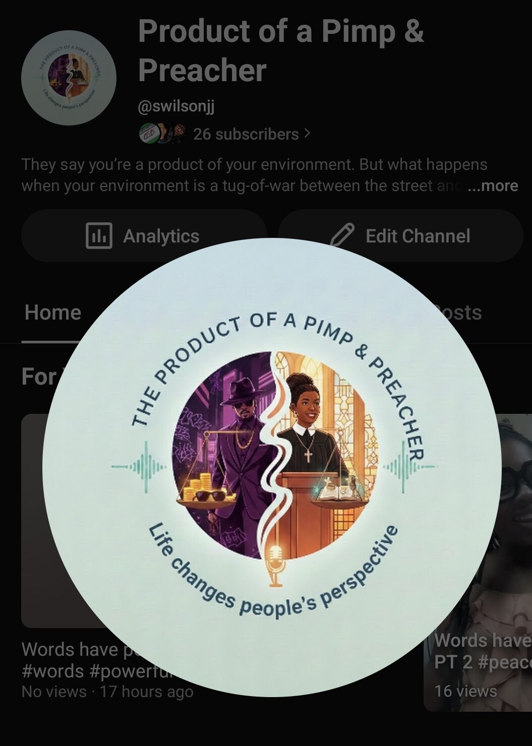 Circular logo with a person in a suit, a microphone, and a cityscape, with text around the circle.
